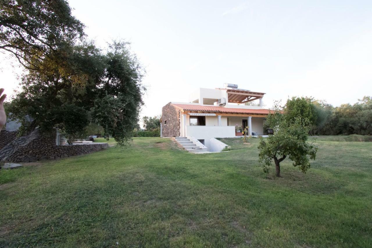 Su Suberju Hotel San Teodoro  Bagian luar foto